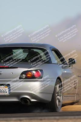 media/Oct-24-2025-Doghouse Garage (Fri) [[783d2ff07a]]/3-Intermediate/Session 1 (Turn 4)/